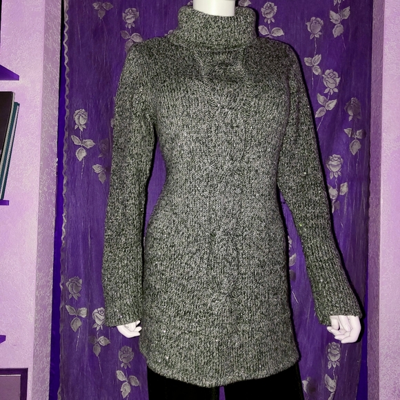 🖤Gorgeous Soft Oversized Sweater/Dress 🖤 - Picture 1 of 6